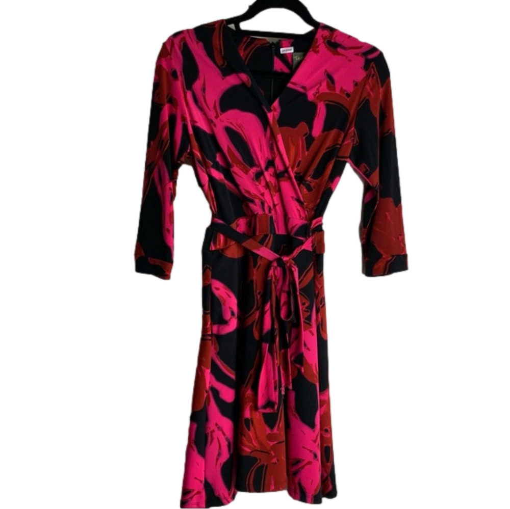 Taylor Faux Wrap  Dress With Belt Size 6